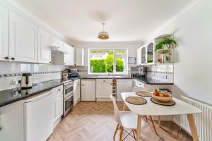 Photo 32- click for photo gallery